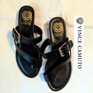 Vince Camuto black/gold Ilisha Wedge Sandal 8M